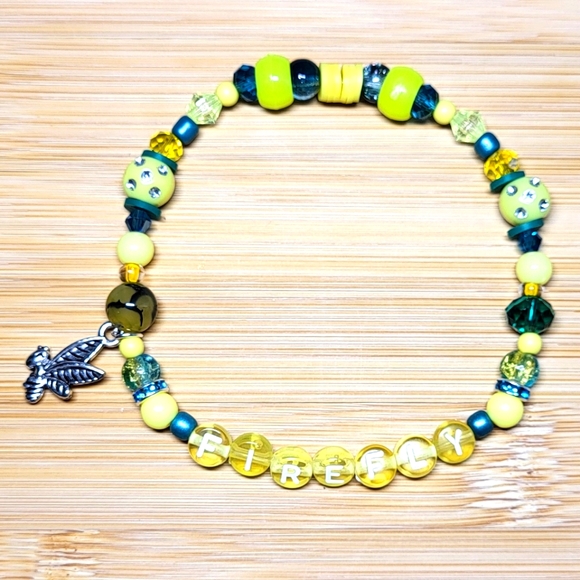 Sweet Nothings- Taylor Swift Friendship Bracelet - Picture 2 of 5